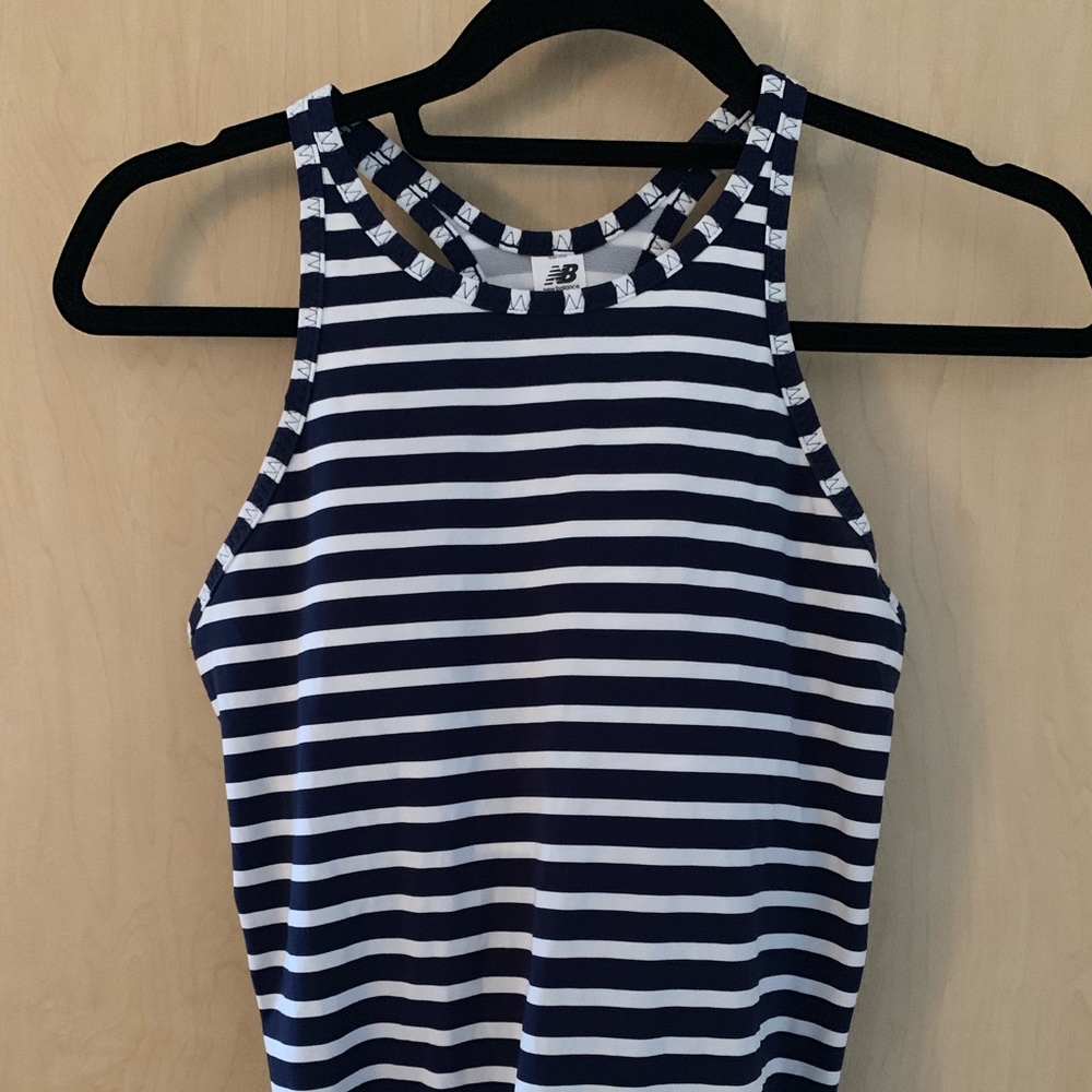 NewBalance x J Crew athletic top